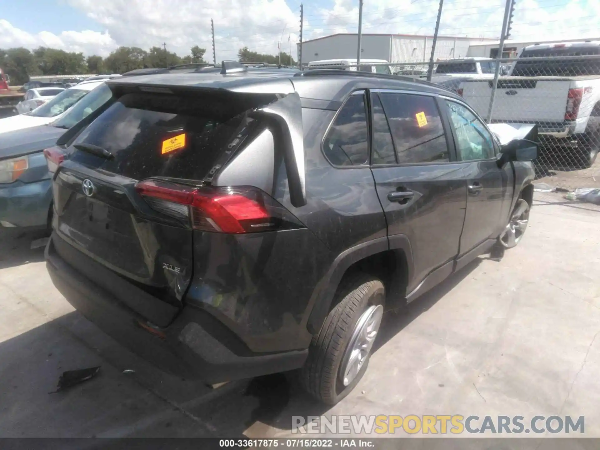 4 Photograph of a damaged car 2T3W1RFV6MC101528 TOYOTA RAV4 2021