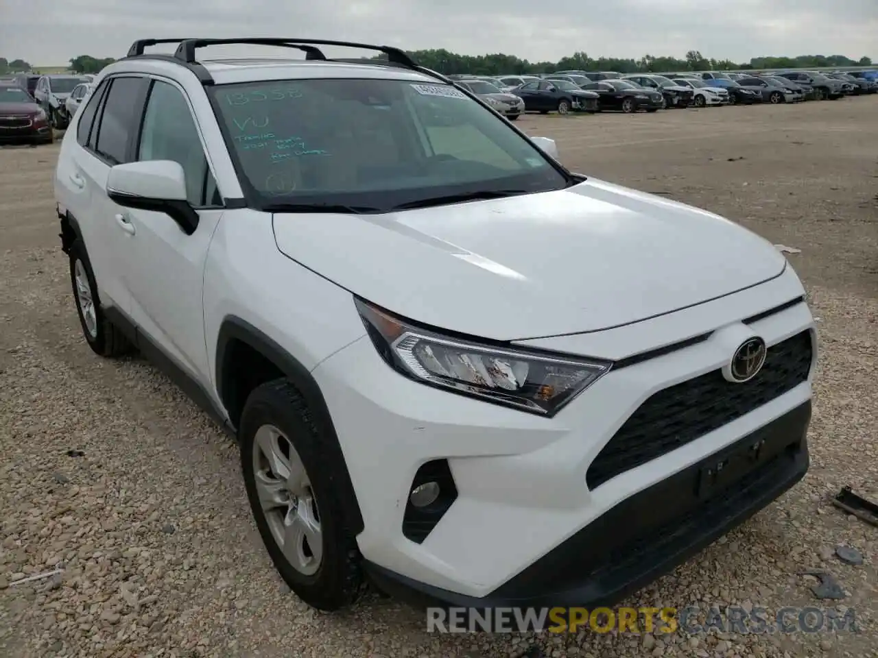 1 Photograph of a damaged car 2T3W1RFV6MC113890 TOYOTA RAV4 2021