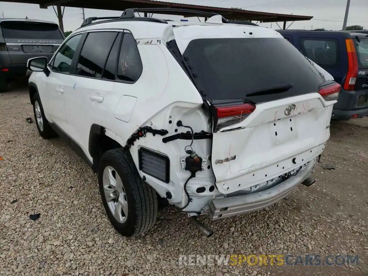 3 Photograph of a damaged car 2T3W1RFV6MC113890 TOYOTA RAV4 2021