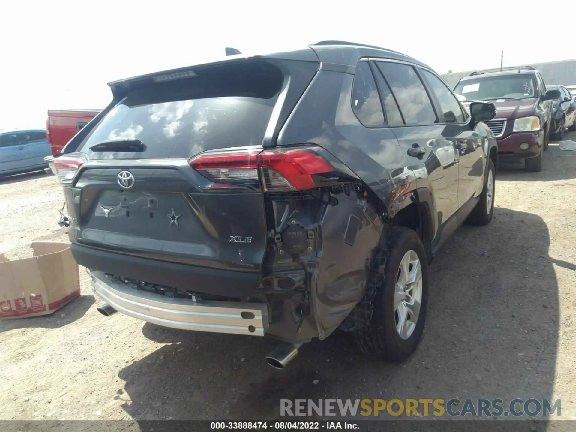 4 Photograph of a damaged car 2T3W1RFV6MC116675 TOYOTA RAV4 2021