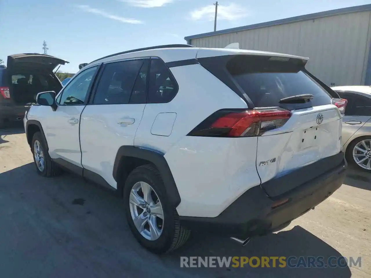 3 Photograph of a damaged car 2T3W1RFV6MC122153 TOYOTA RAV4 2021