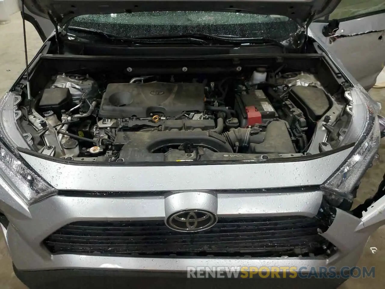 14 Photograph of a damaged car 2T3W1RFV6MC130978 TOYOTA RAV4 2021