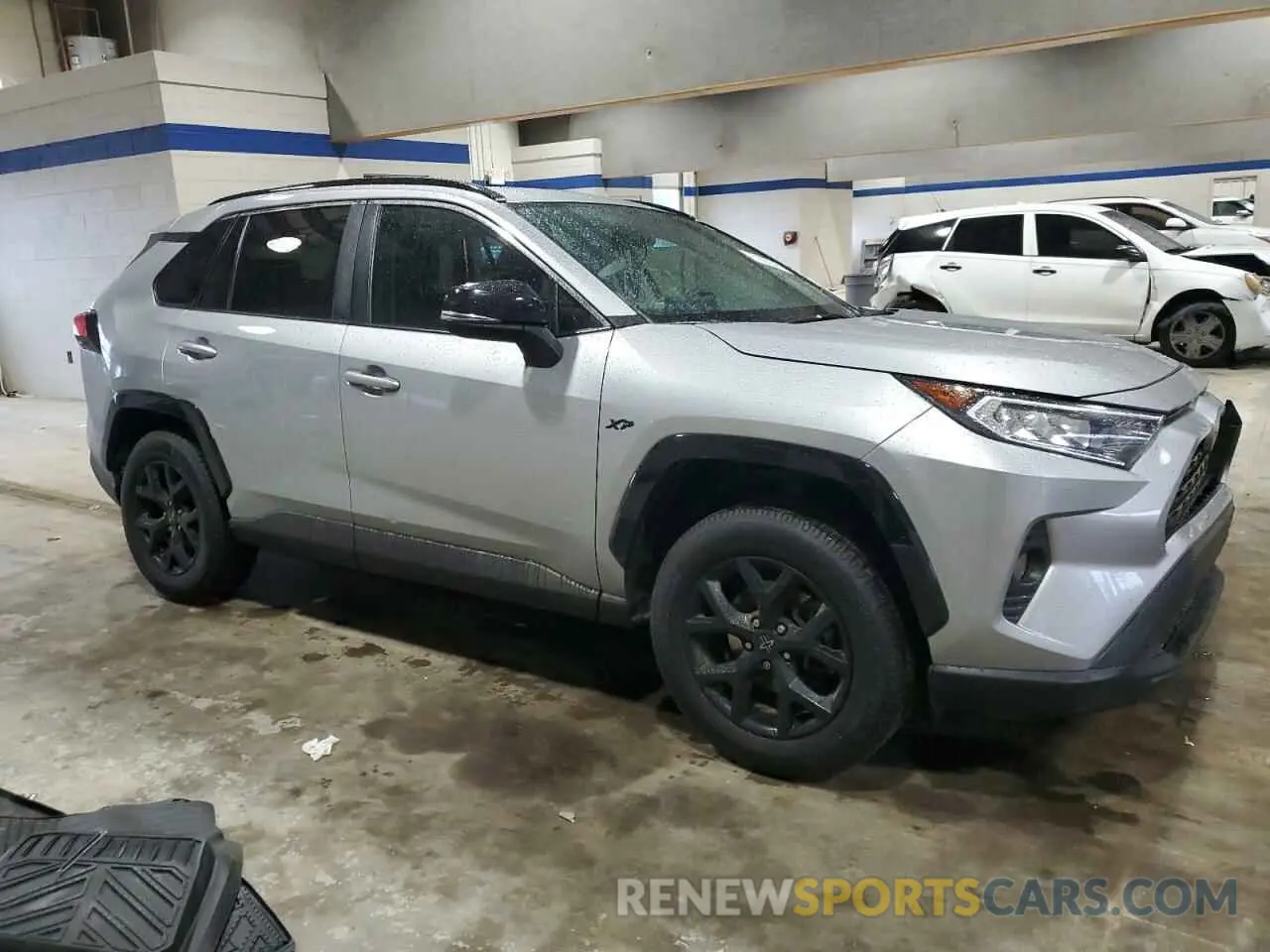4 Photograph of a damaged car 2T3W1RFV6MC130978 TOYOTA RAV4 2021