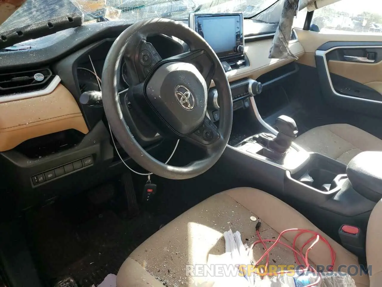 8 Photograph of a damaged car 2T3W1RFV6MC135016 TOYOTA RAV4 2021