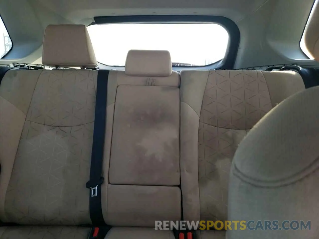 10 Photograph of a damaged car 2T3W1RFV6MC148669 TOYOTA RAV4 2021