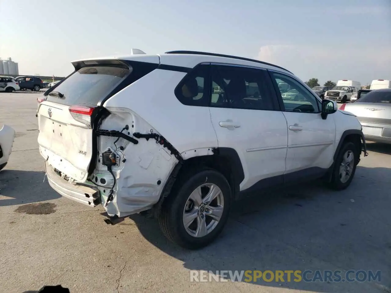 3 Photograph of a damaged car 2T3W1RFV6MC148669 TOYOTA RAV4 2021