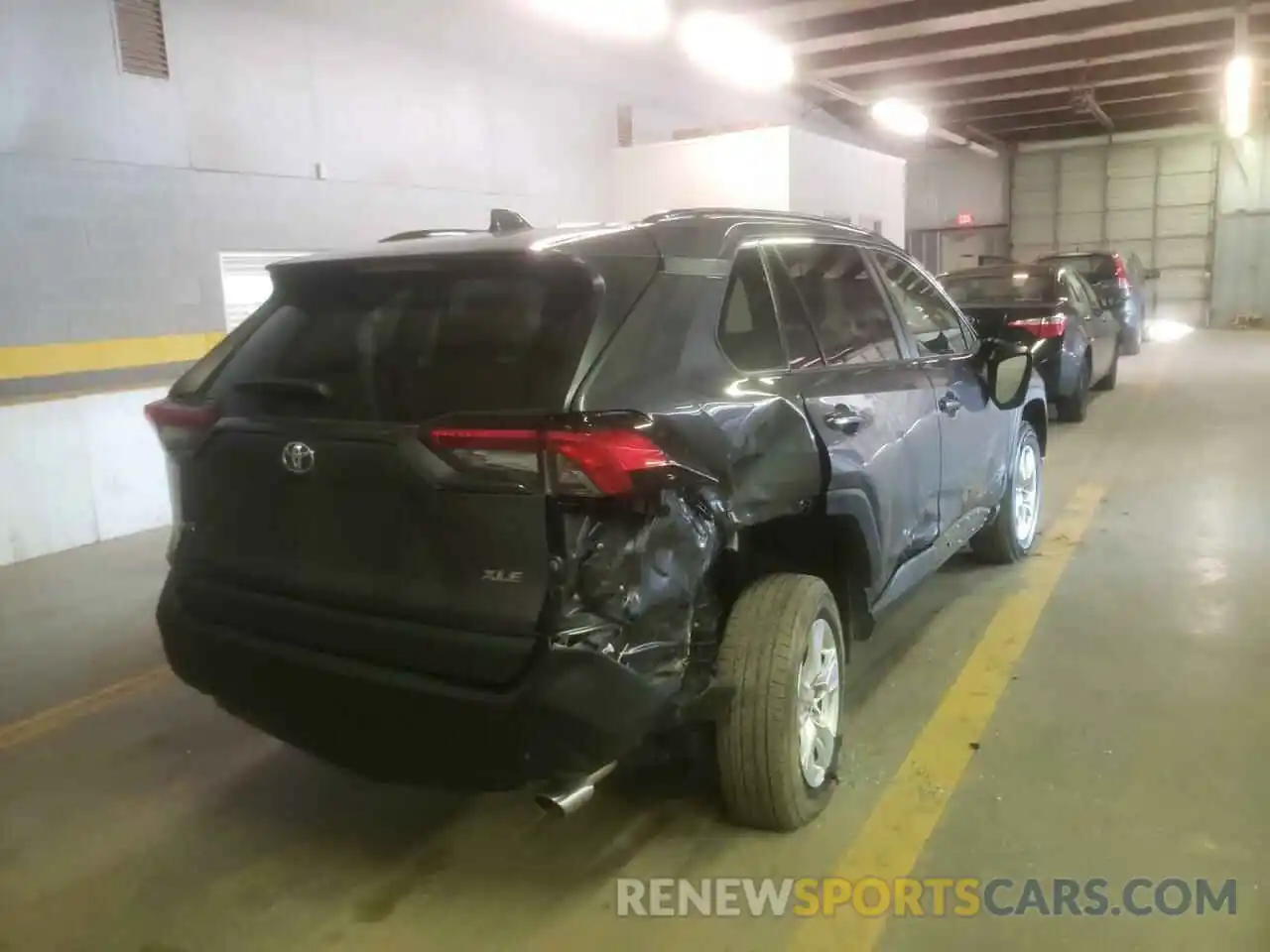 4 Photograph of a damaged car 2T3W1RFV6MW112107 TOYOTA RAV4 2021