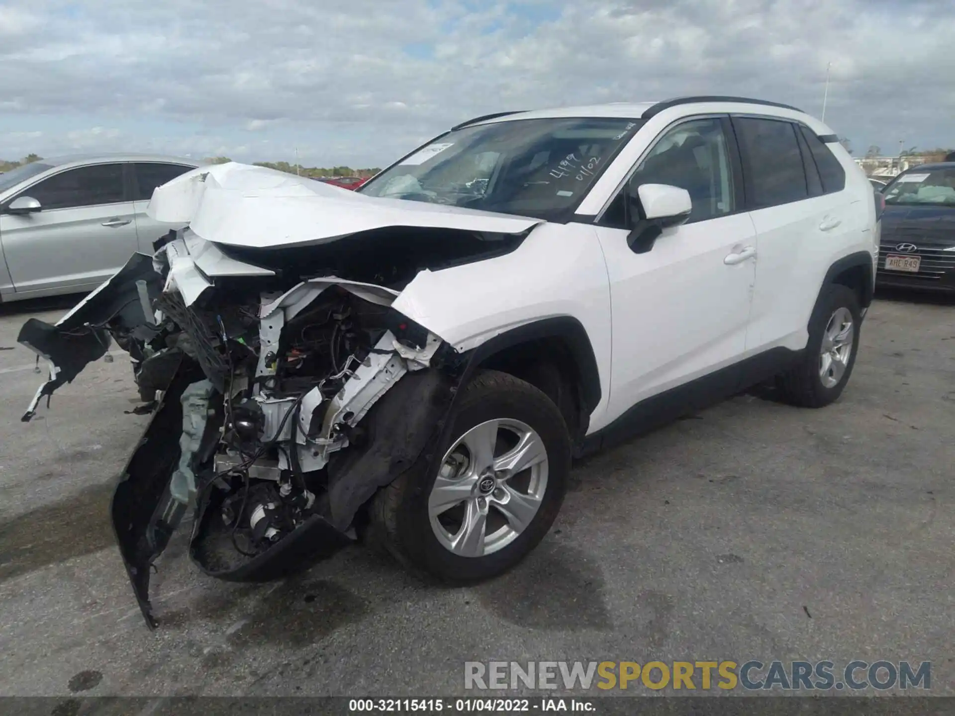 2 Photograph of a damaged car 2T3W1RFV6MW113869 TOYOTA RAV4 2021