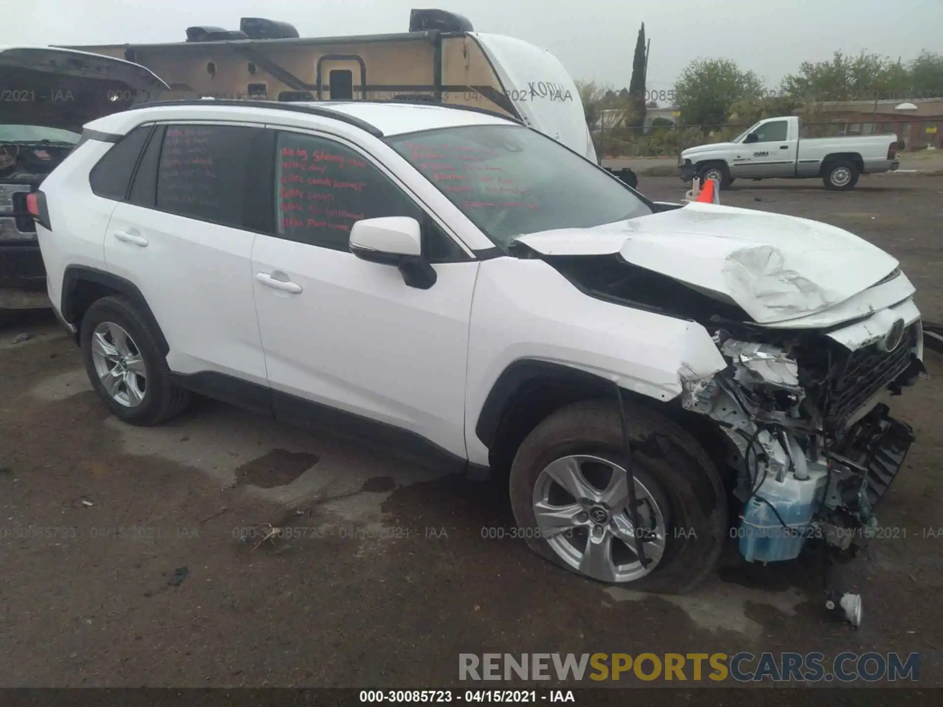 1 Photograph of a damaged car 2T3W1RFV6MW117646 TOYOTA RAV4 2021