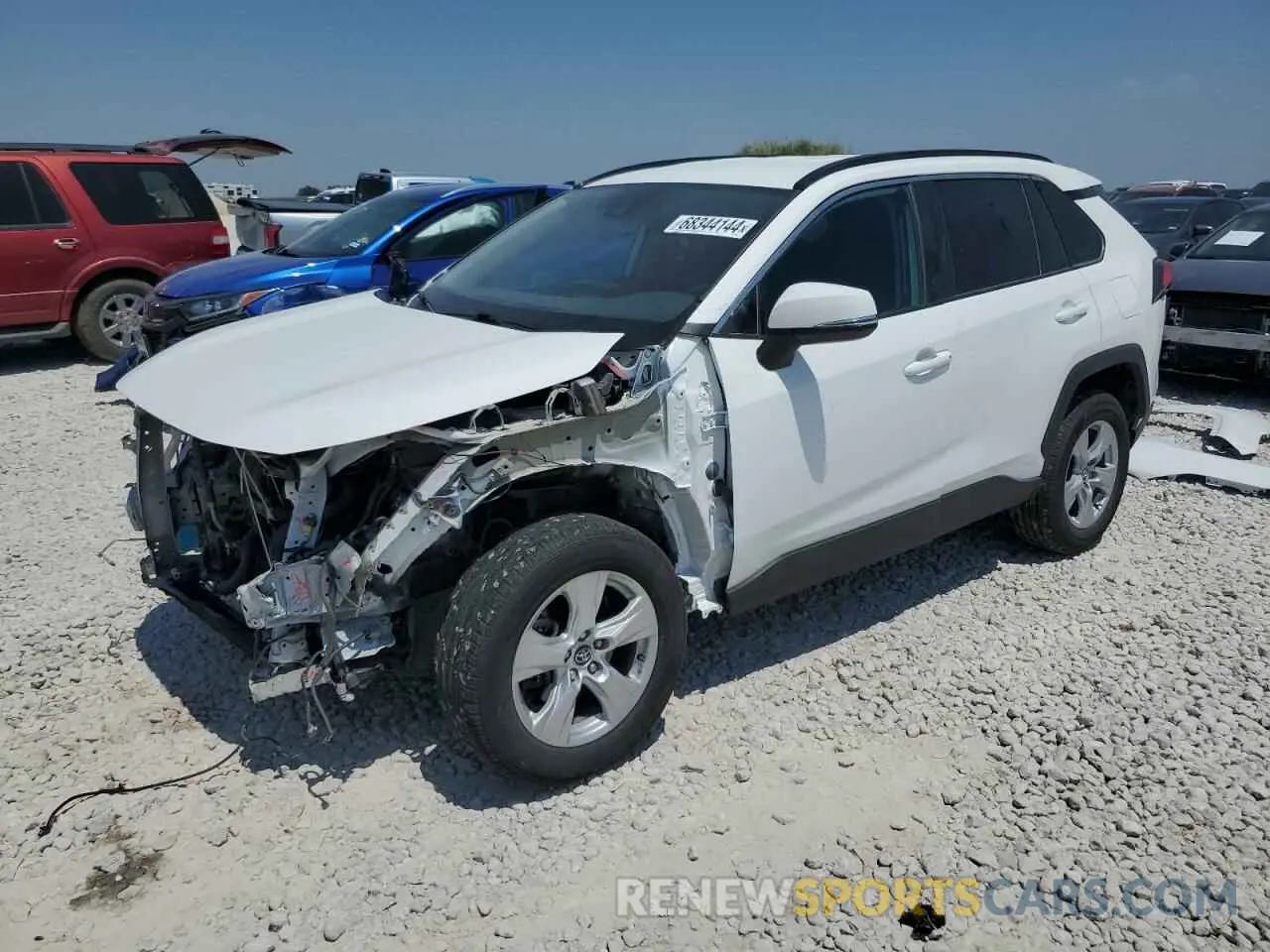 1 Photograph of a damaged car 2T3W1RFV6MW118019 TOYOTA RAV4 2021