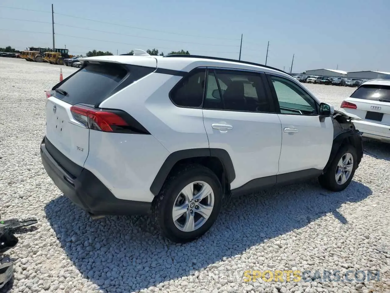 3 Photograph of a damaged car 2T3W1RFV6MW118019 TOYOTA RAV4 2021