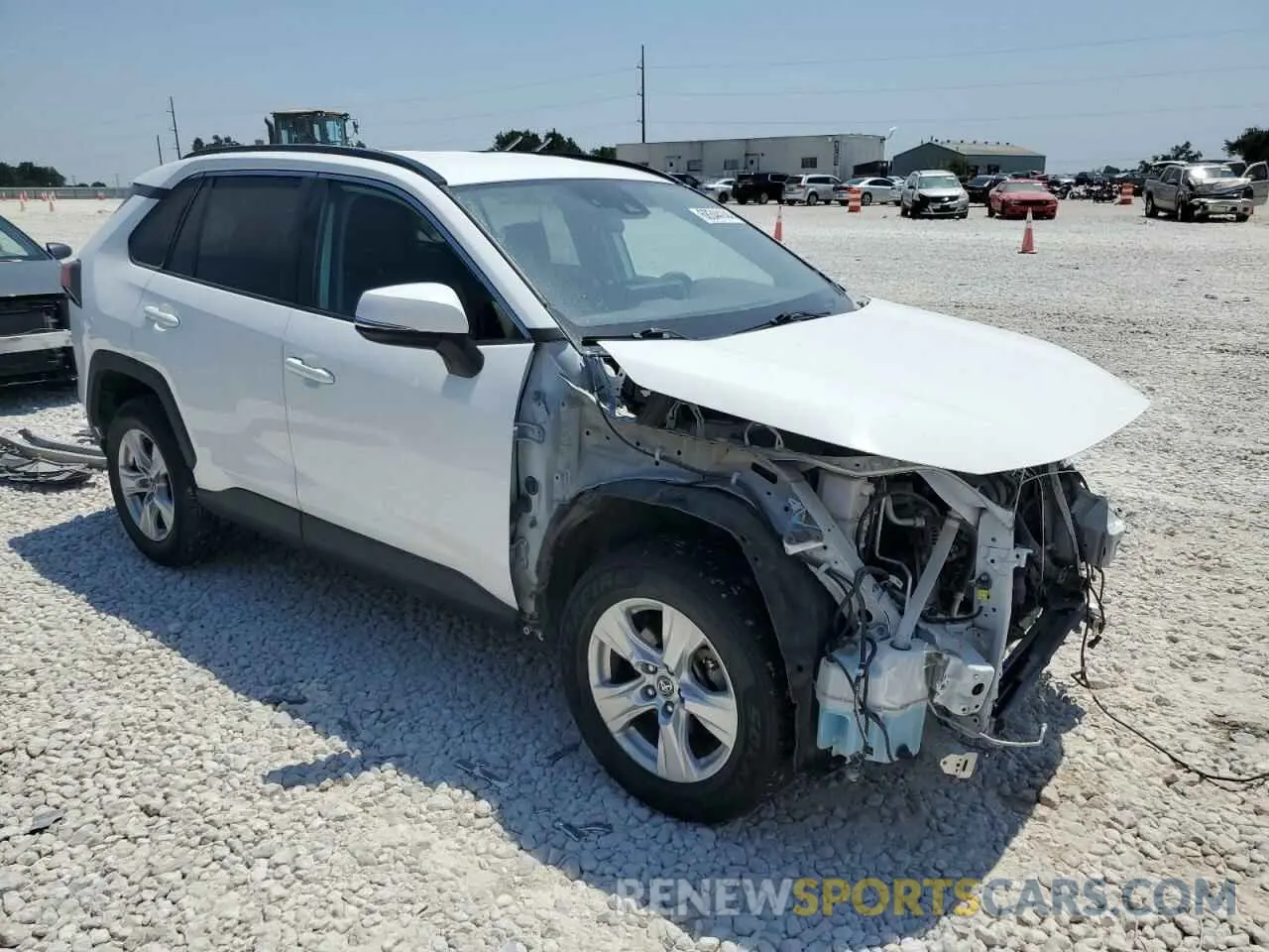 4 Photograph of a damaged car 2T3W1RFV6MW118019 TOYOTA RAV4 2021