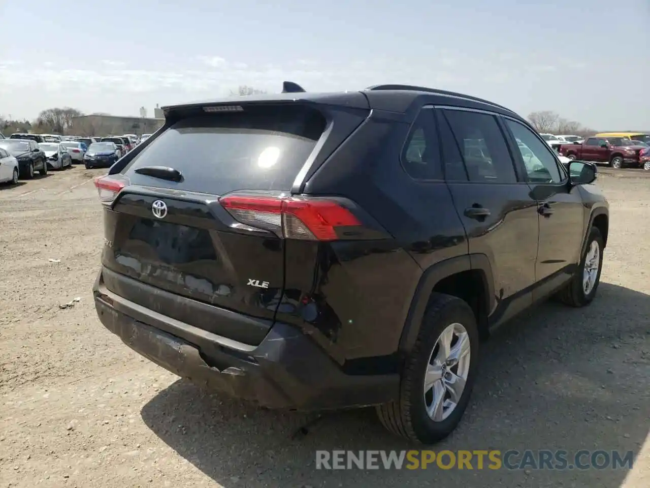 4 Photograph of a damaged car 2T3W1RFV6MW118179 TOYOTA RAV4 2021