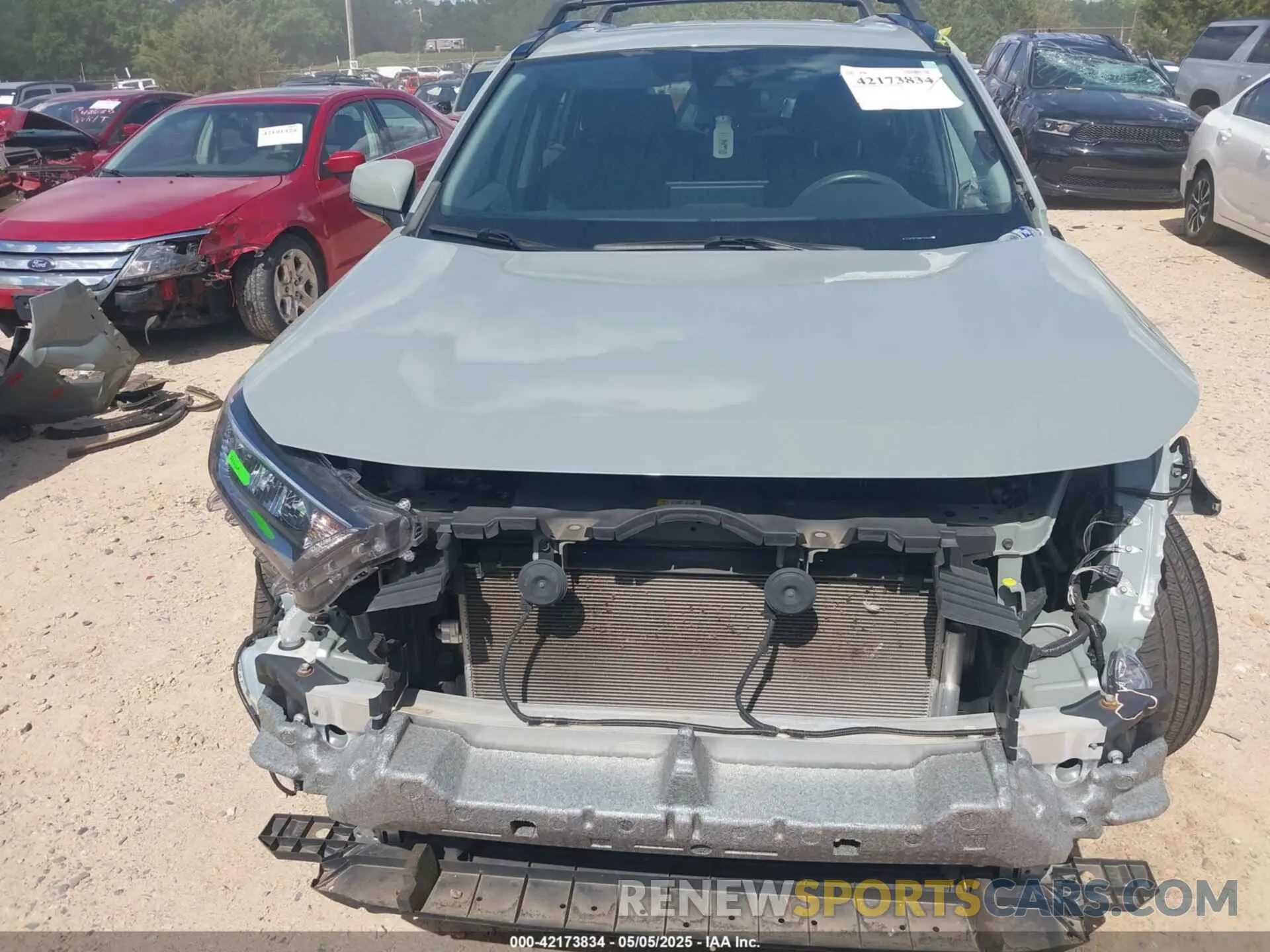 12 Photograph of a damaged car 2T3W1RFV6MW122829 TOYOTA RAV4 2021