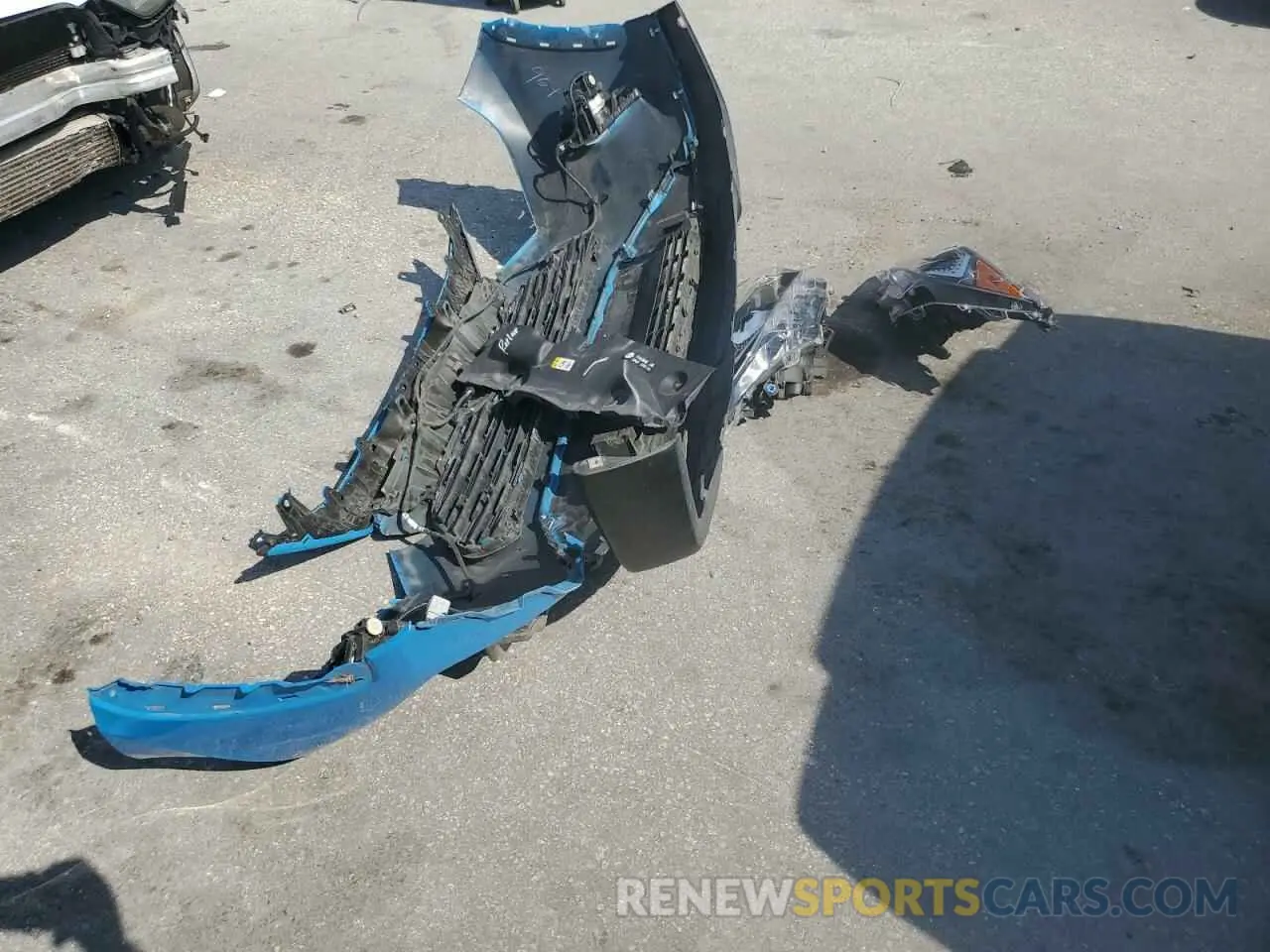 13 Photograph of a damaged car 2T3W1RFV6MW130235 TOYOTA RAV4 2021