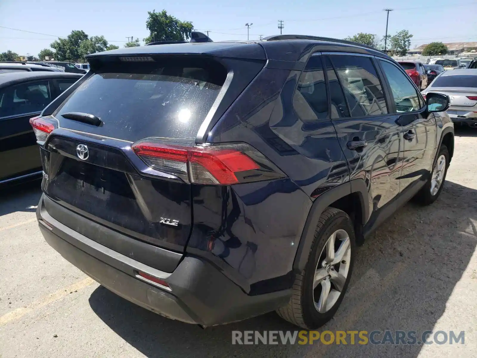 4 Photograph of a damaged car 2T3W1RFV6MW132454 TOYOTA RAV4 2021