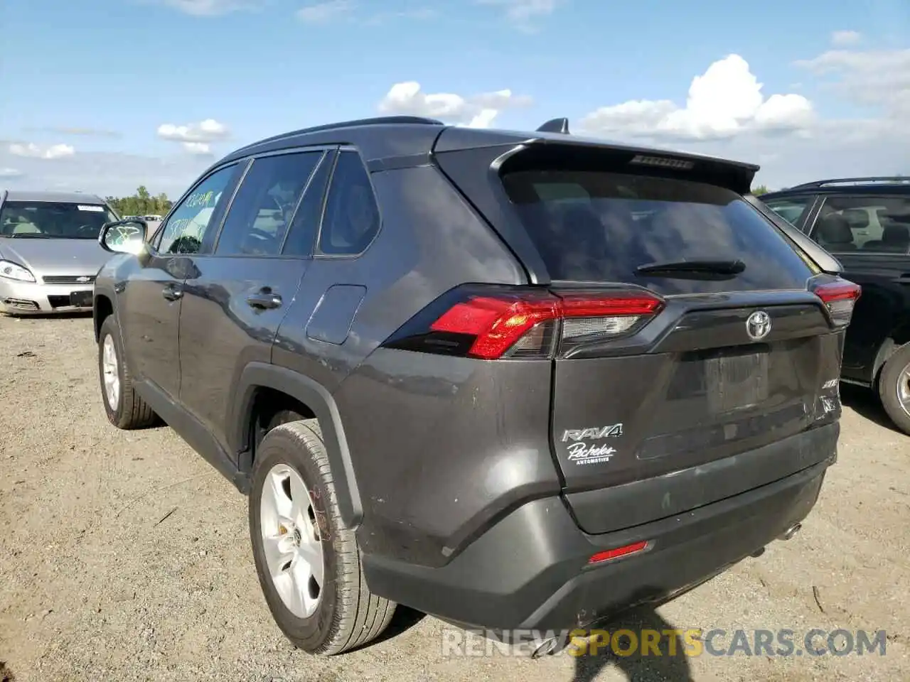 3 Photograph of a damaged car 2T3W1RFV6MW144913 TOYOTA RAV4 2021