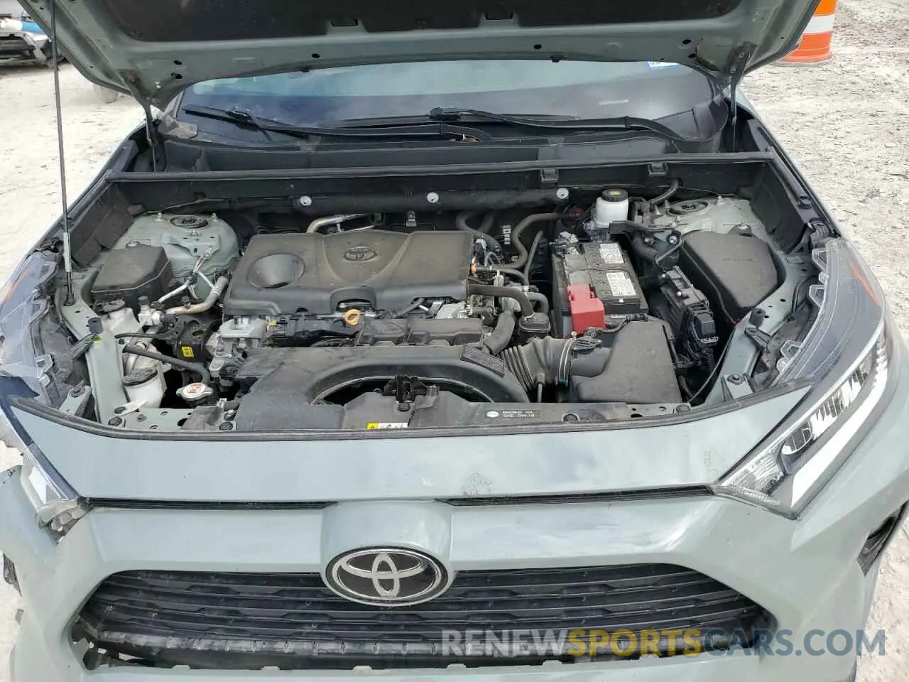 12 Photograph of a damaged car 2T3W1RFV6MW160724 TOYOTA RAV4 2021