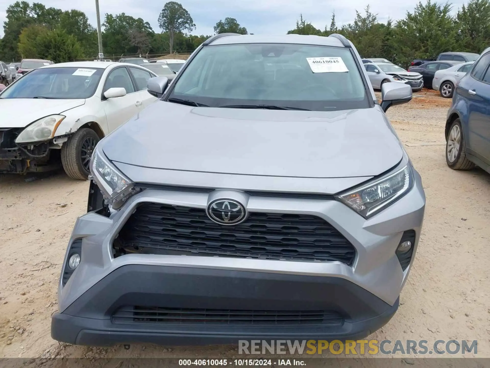 11 Photograph of a damaged car 2T3W1RFV6MW162280 TOYOTA RAV4 2021