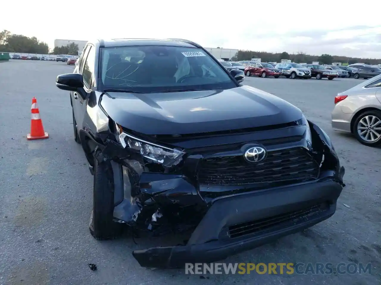 9 Photograph of a damaged car 2T3W1RFV6MW167768 TOYOTA RAV4 2021