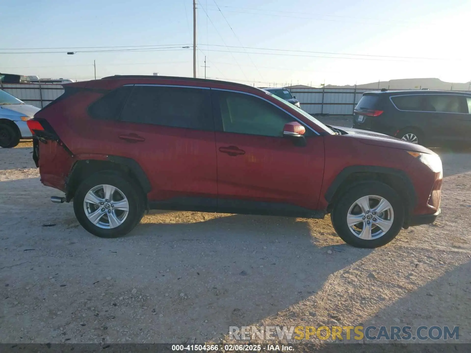 14 Photograph of a damaged car 2T3W1RFV6MW171285 TOYOTA RAV4 2021