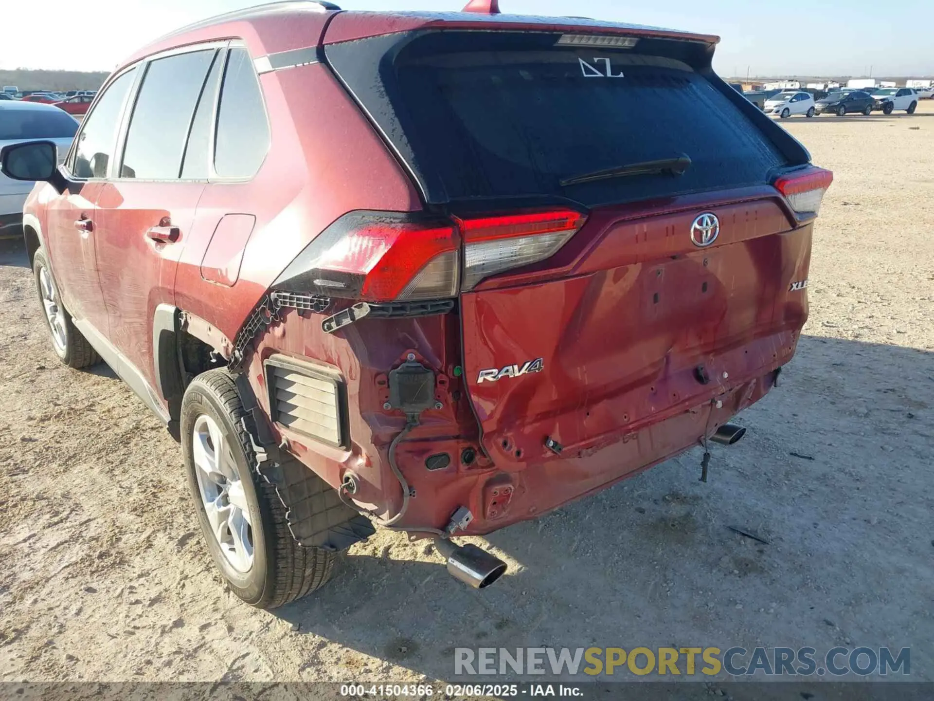 6 Photograph of a damaged car 2T3W1RFV6MW171285 TOYOTA RAV4 2021