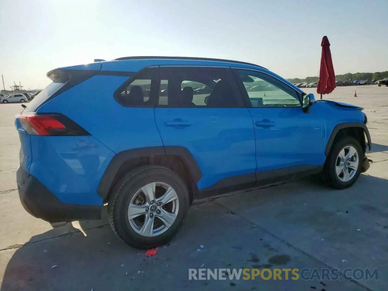 3 Photograph of a damaged car 2T3W1RFV7MC090071 TOYOTA RAV4 2021