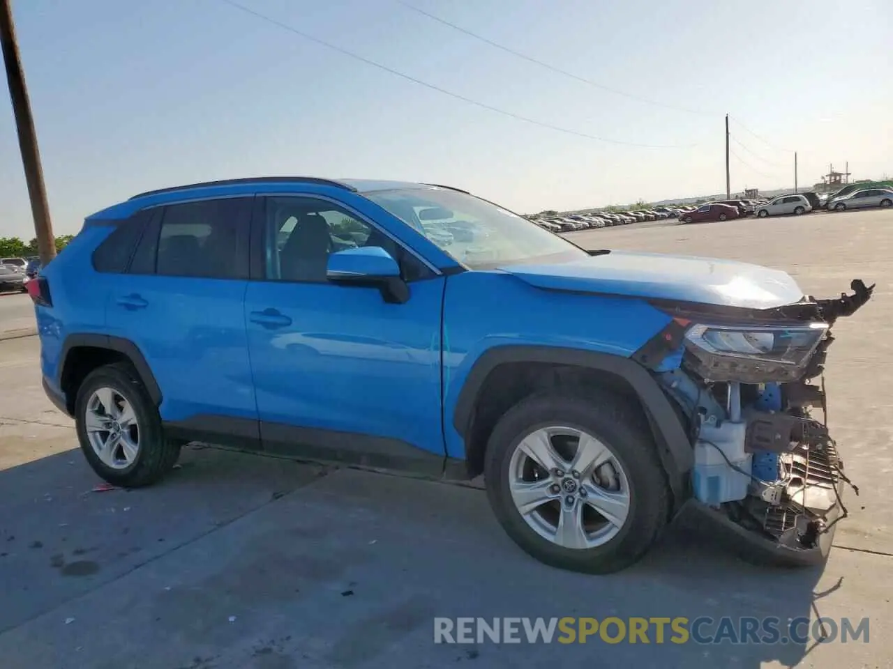 4 Photograph of a damaged car 2T3W1RFV7MC090071 TOYOTA RAV4 2021