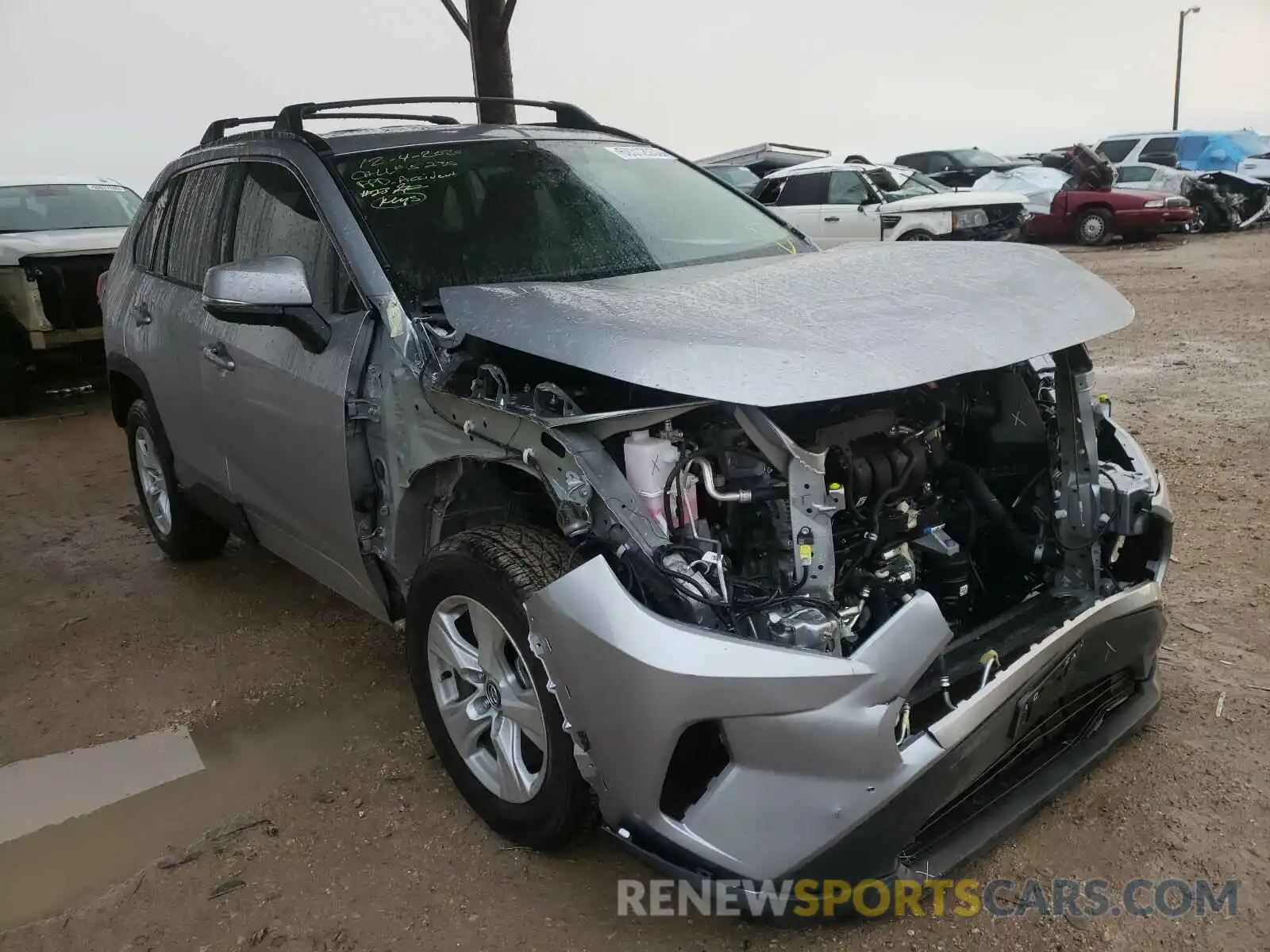 1 Photograph of a damaged car 2T3W1RFV7MC097280 TOYOTA RAV4 2021