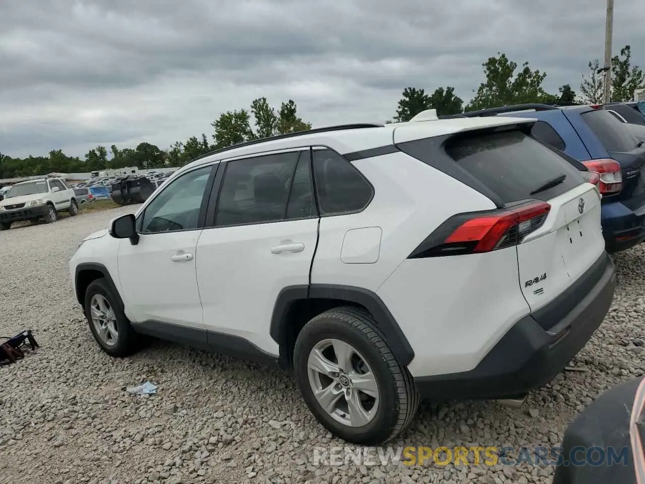 2 Photograph of a damaged car 2T3W1RFV7MC101389 TOYOTA RAV4 2021