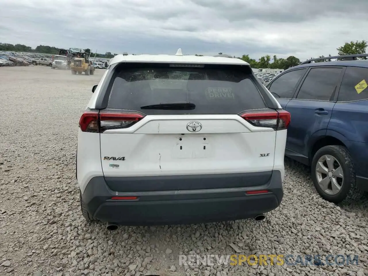 6 Photograph of a damaged car 2T3W1RFV7MC101389 TOYOTA RAV4 2021