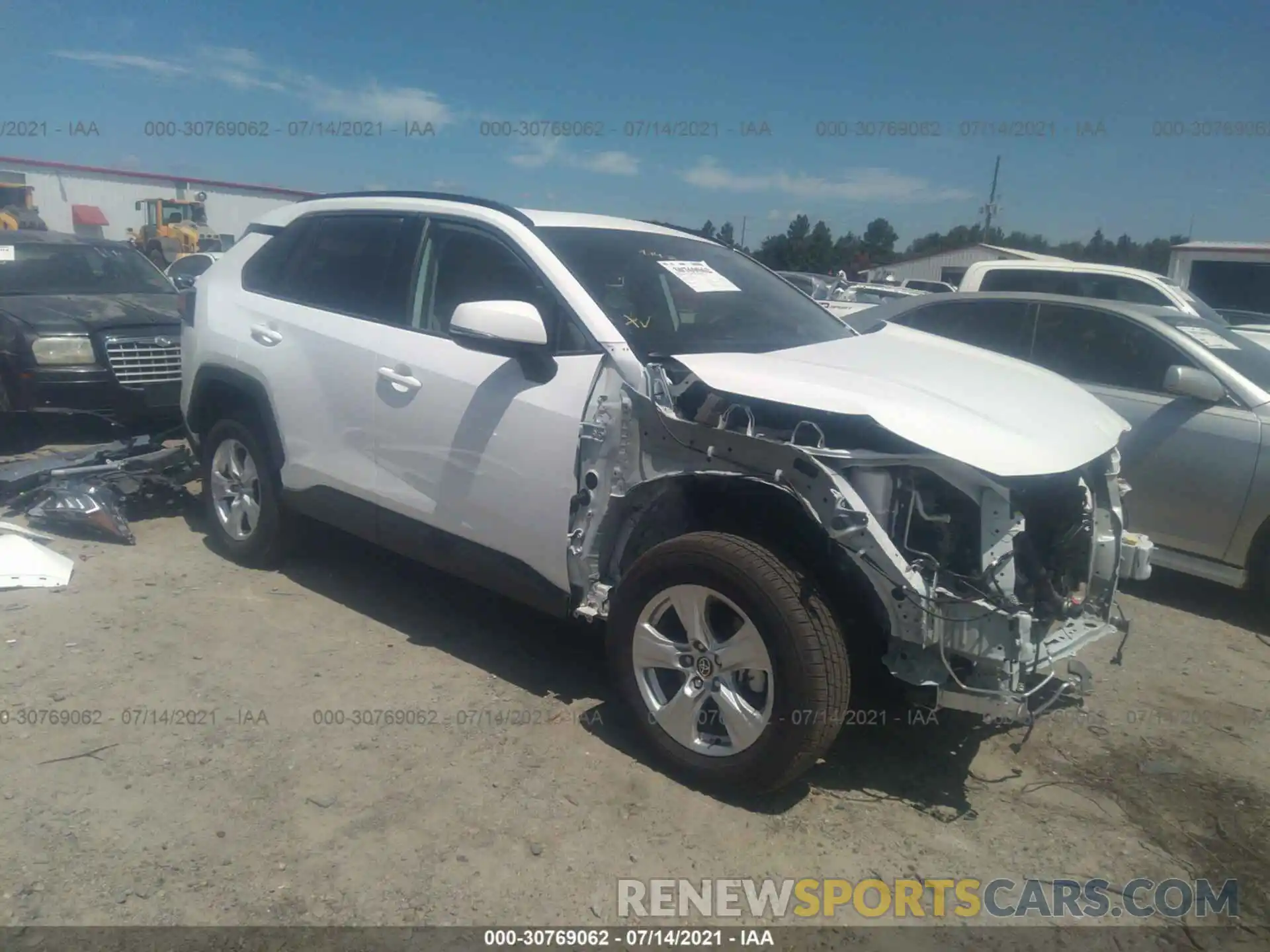 1 Photograph of a damaged car 2T3W1RFV7MC121559 TOYOTA RAV4 2021