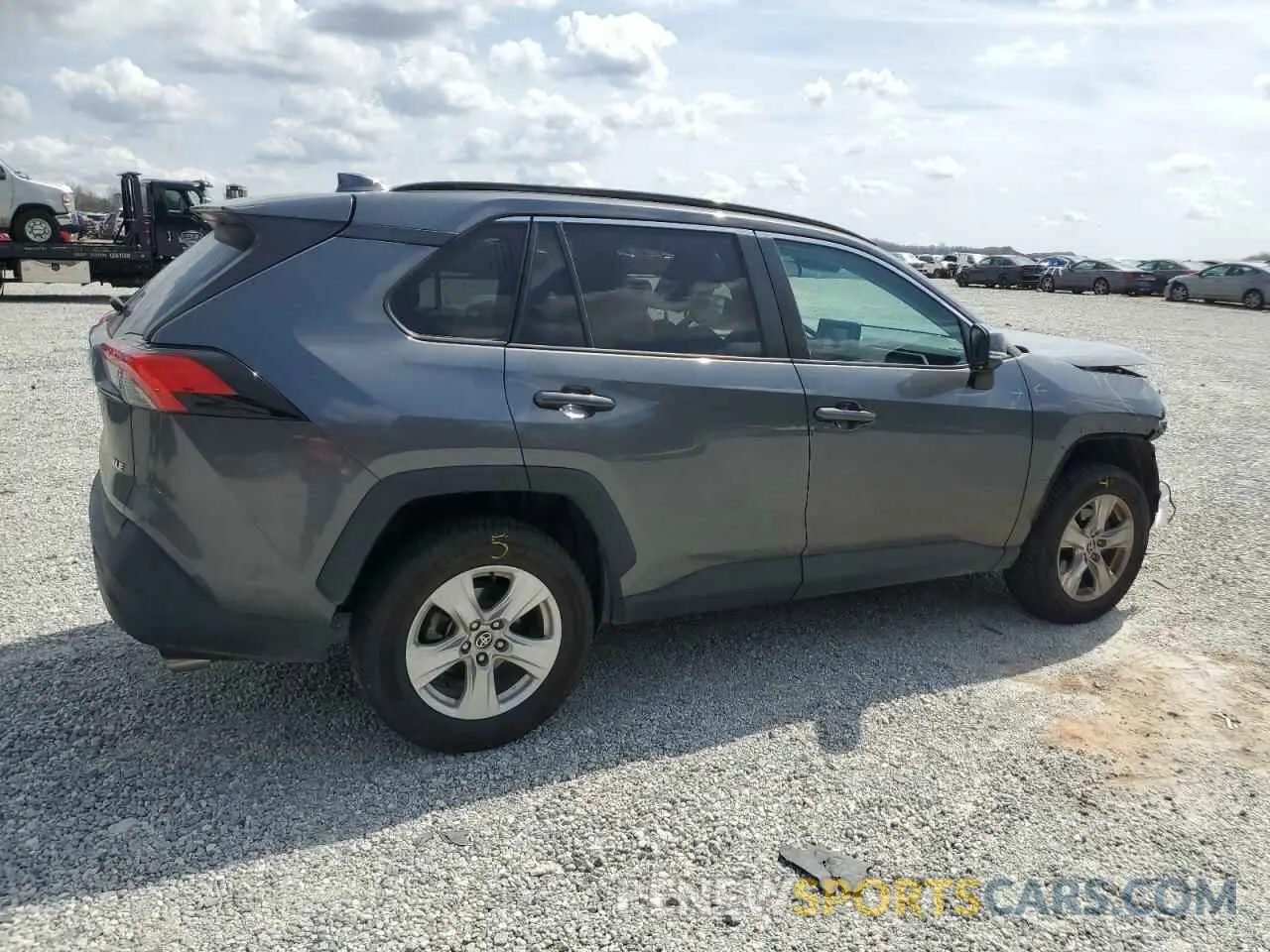3 Photograph of a damaged car 2T3W1RFV7MC129774 TOYOTA RAV4 2021