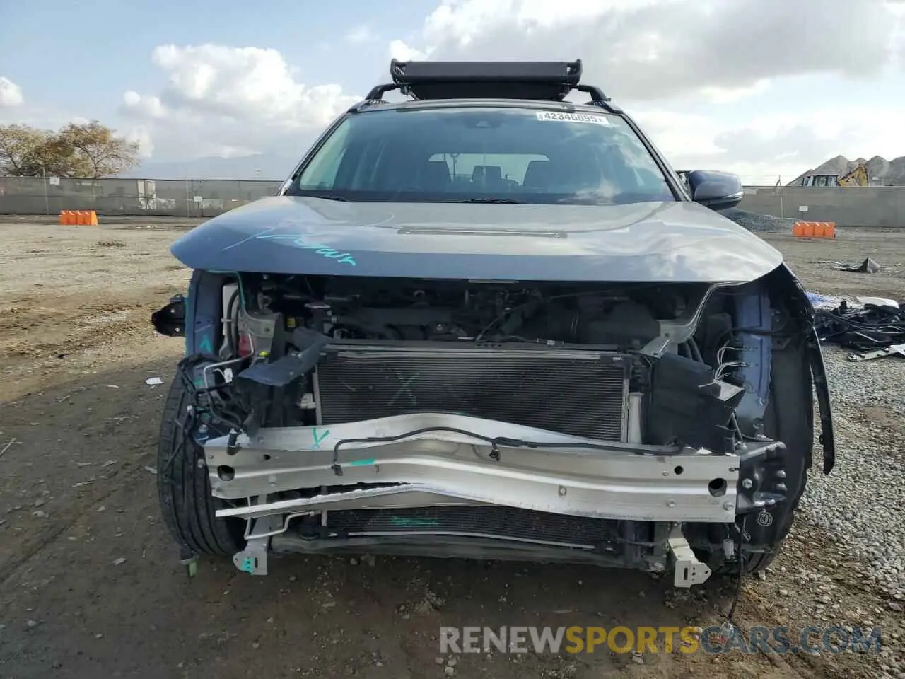 5 Photograph of a damaged car 2T3W1RFV7MC134120 TOYOTA RAV4 2021