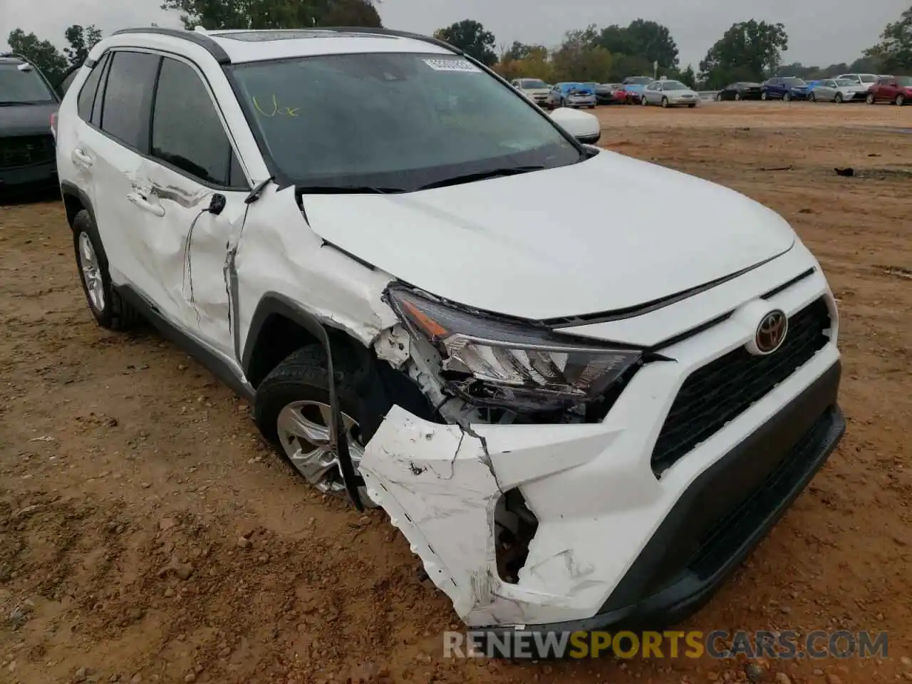 1 Photograph of a damaged car 2T3W1RFV7MC137745 TOYOTA RAV4 2021