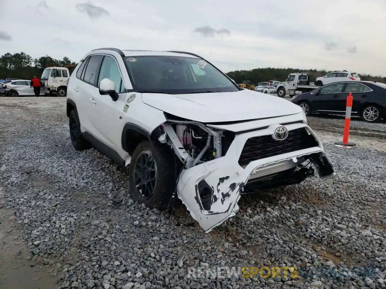 1 Photograph of a damaged car 2T3W1RFV7MC160782 TOYOTA RAV4 2021