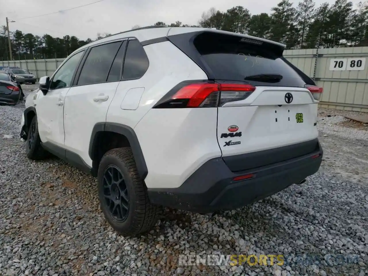 3 Photograph of a damaged car 2T3W1RFV7MC160782 TOYOTA RAV4 2021