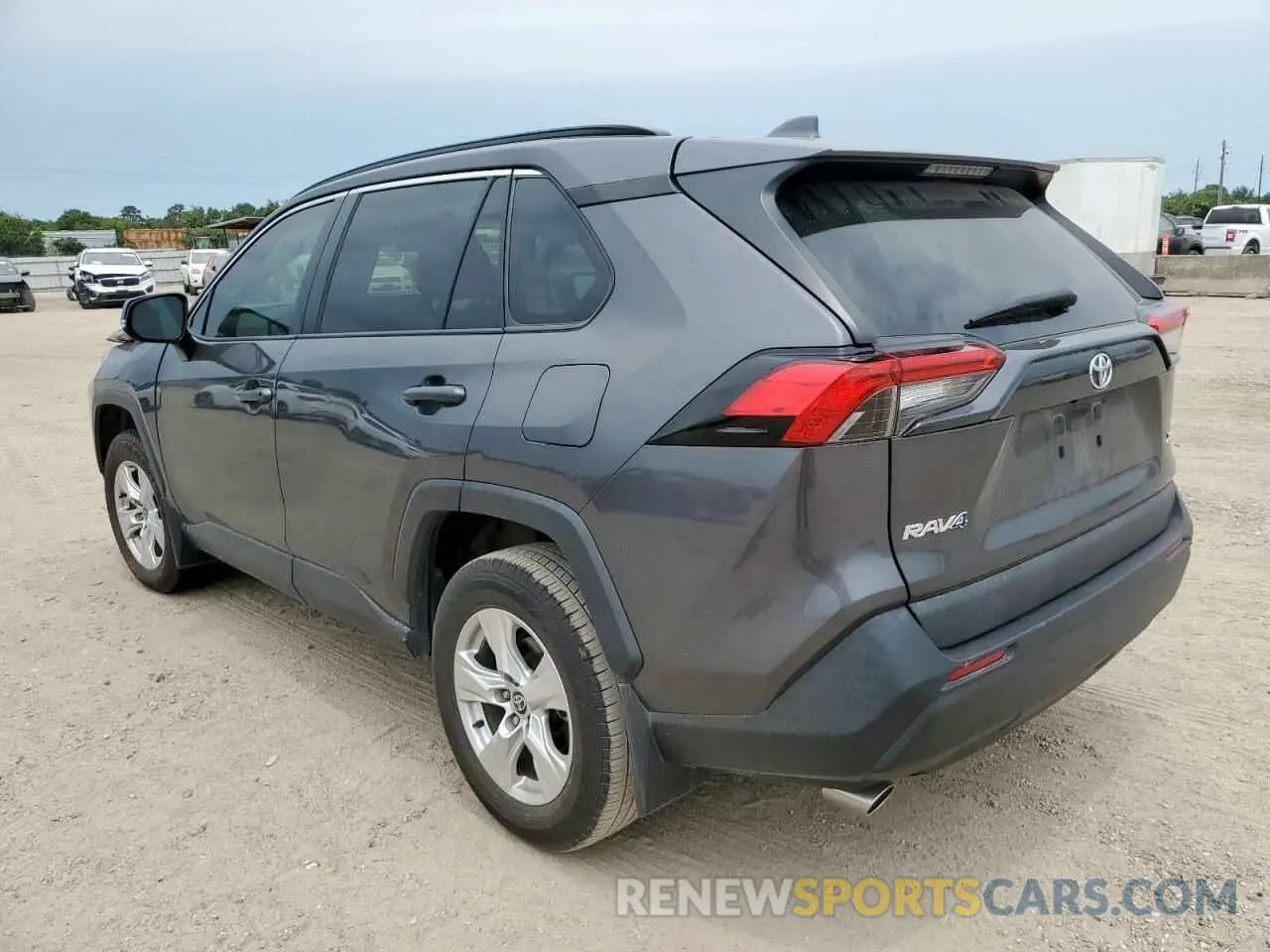 2 Photograph of a damaged car 2T3W1RFV7MC162354 TOYOTA RAV4 2021