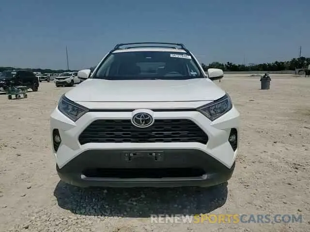 14 Photograph of a damaged car 2T3W1RFV7MC163553 TOYOTA RAV4 2021