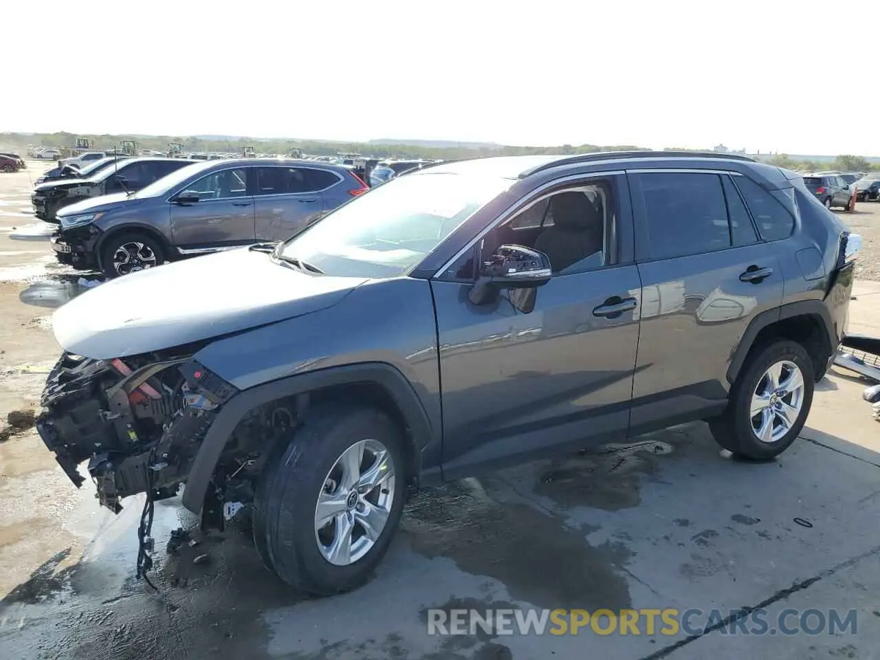 1 Photograph of a damaged car 2T3W1RFV7MC163763 TOYOTA RAV4 2021