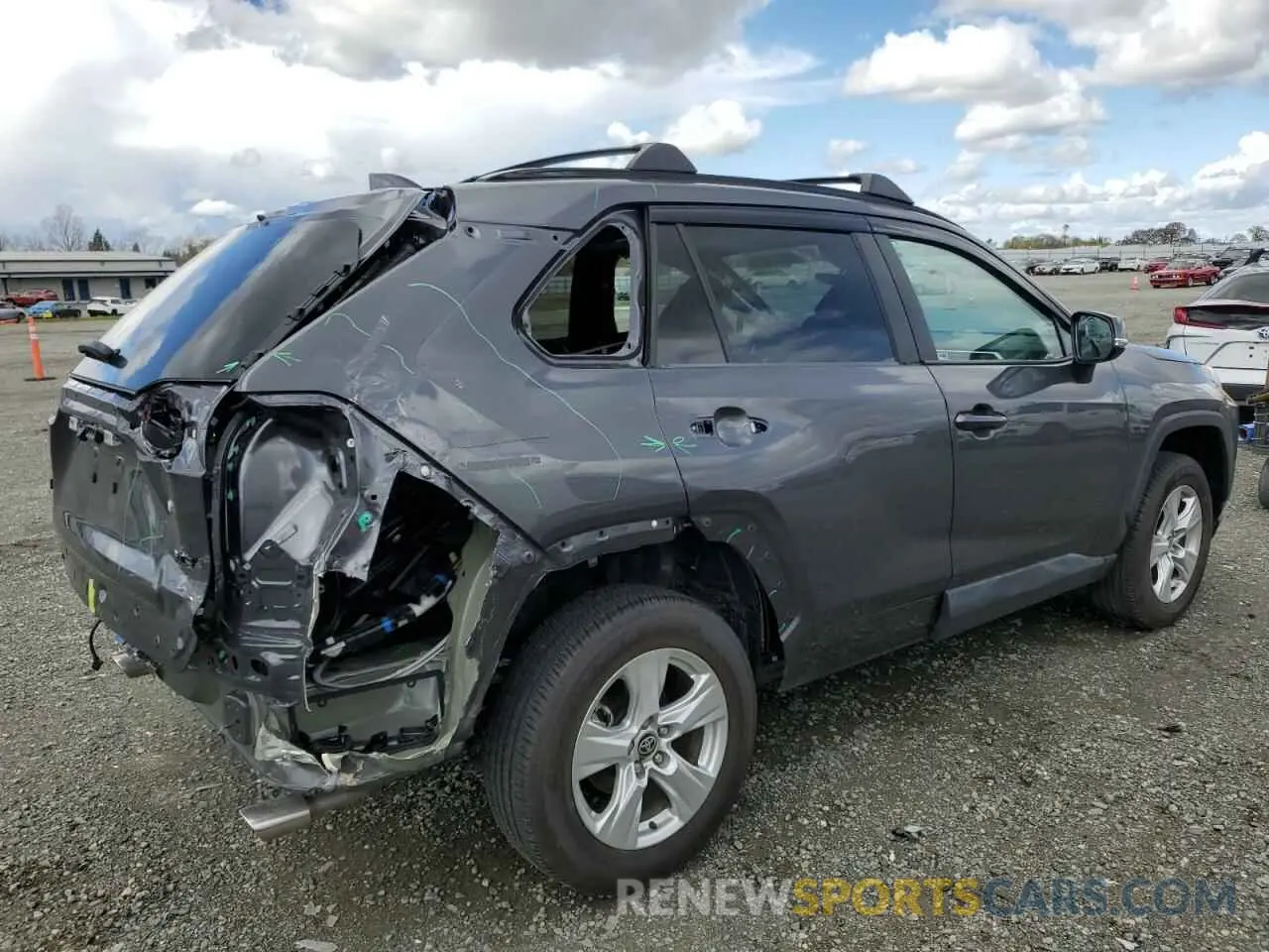 3 Photograph of a damaged car 2T3W1RFV7MC165853 TOYOTA RAV4 2021