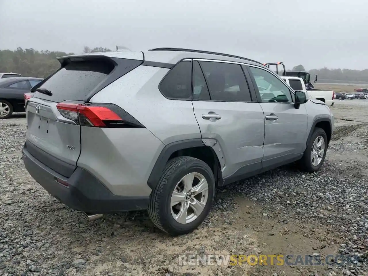 3 Photograph of a damaged car 2T3W1RFV7MW115288 TOYOTA RAV4 2021