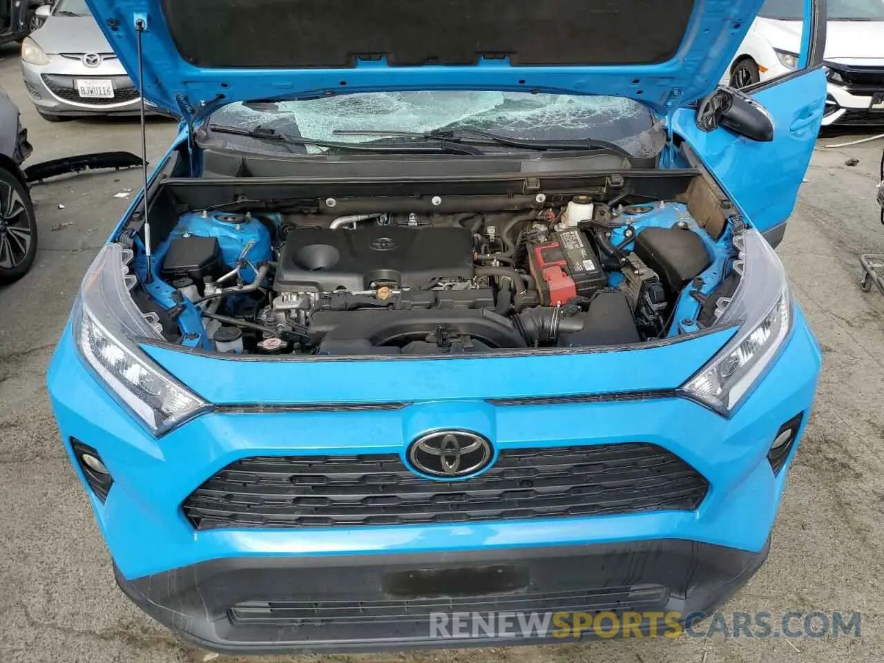 12 Photograph of a damaged car 2T3W1RFV7MW117655 TOYOTA RAV4 2021