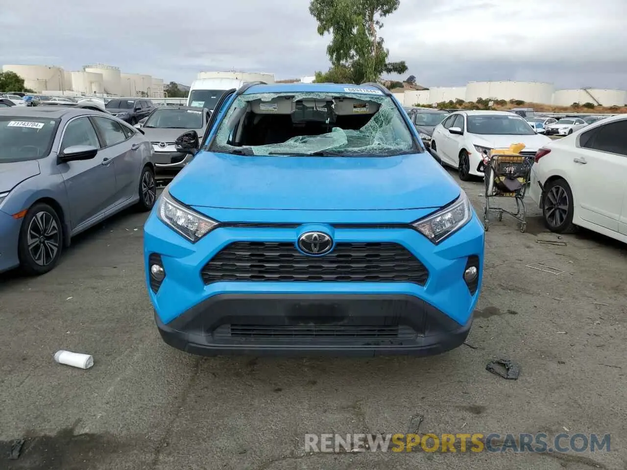 5 Photograph of a damaged car 2T3W1RFV7MW117655 TOYOTA RAV4 2021