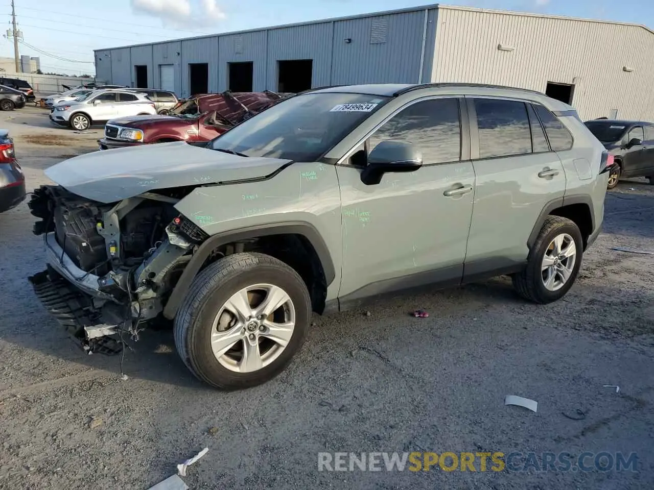 1 Photograph of a damaged car 2T3W1RFV7MW135461 TOYOTA RAV4 2021