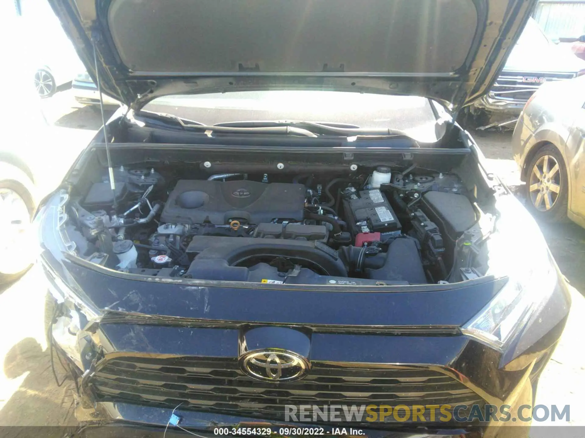 10 Photograph of a damaged car 2T3W1RFV7MW137467 TOYOTA RAV4 2021