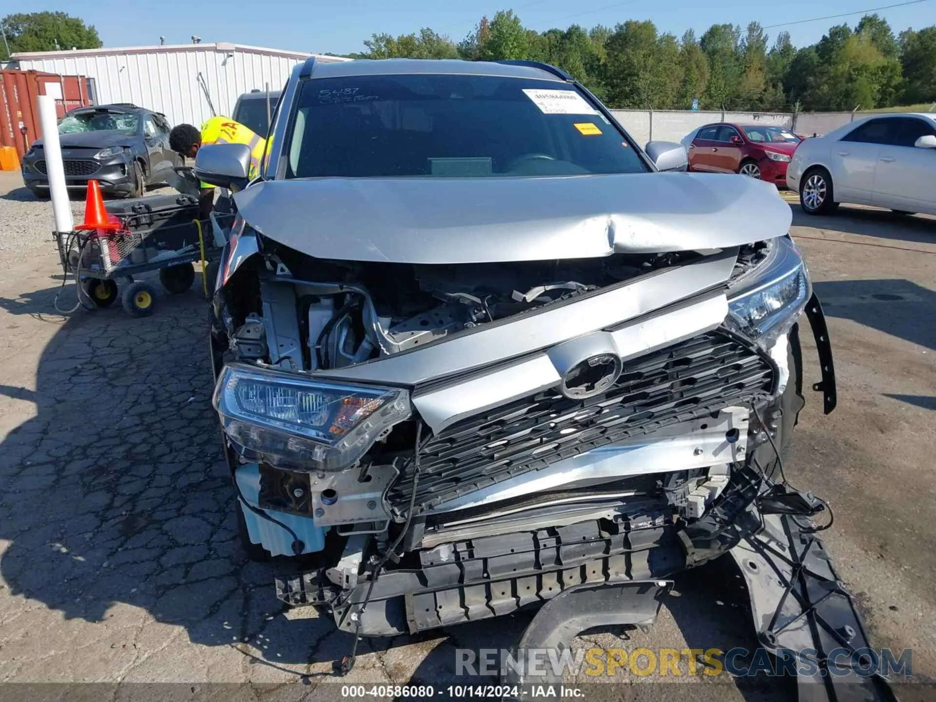 6 Photograph of a damaged car 2T3W1RFV7MW142426 TOYOTA RAV4 2021