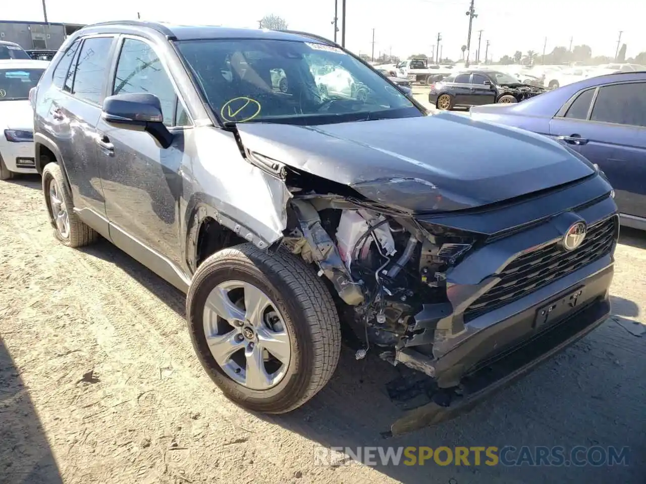 1 Photograph of a damaged car 2T3W1RFV7MW157654 TOYOTA RAV4 2021