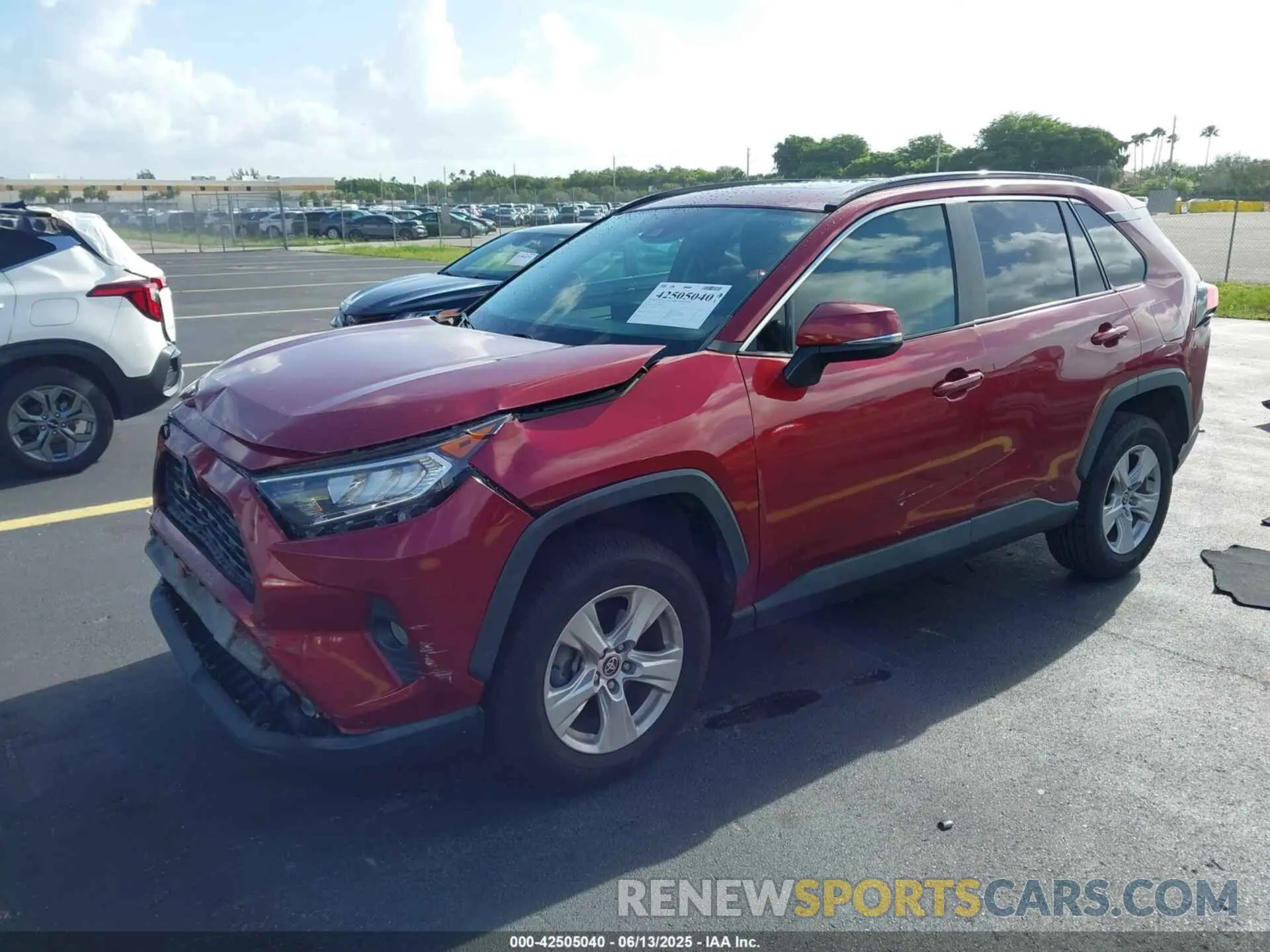 2 Photograph of a damaged car 2T3W1RFV7MW159209 TOYOTA RAV4 2021