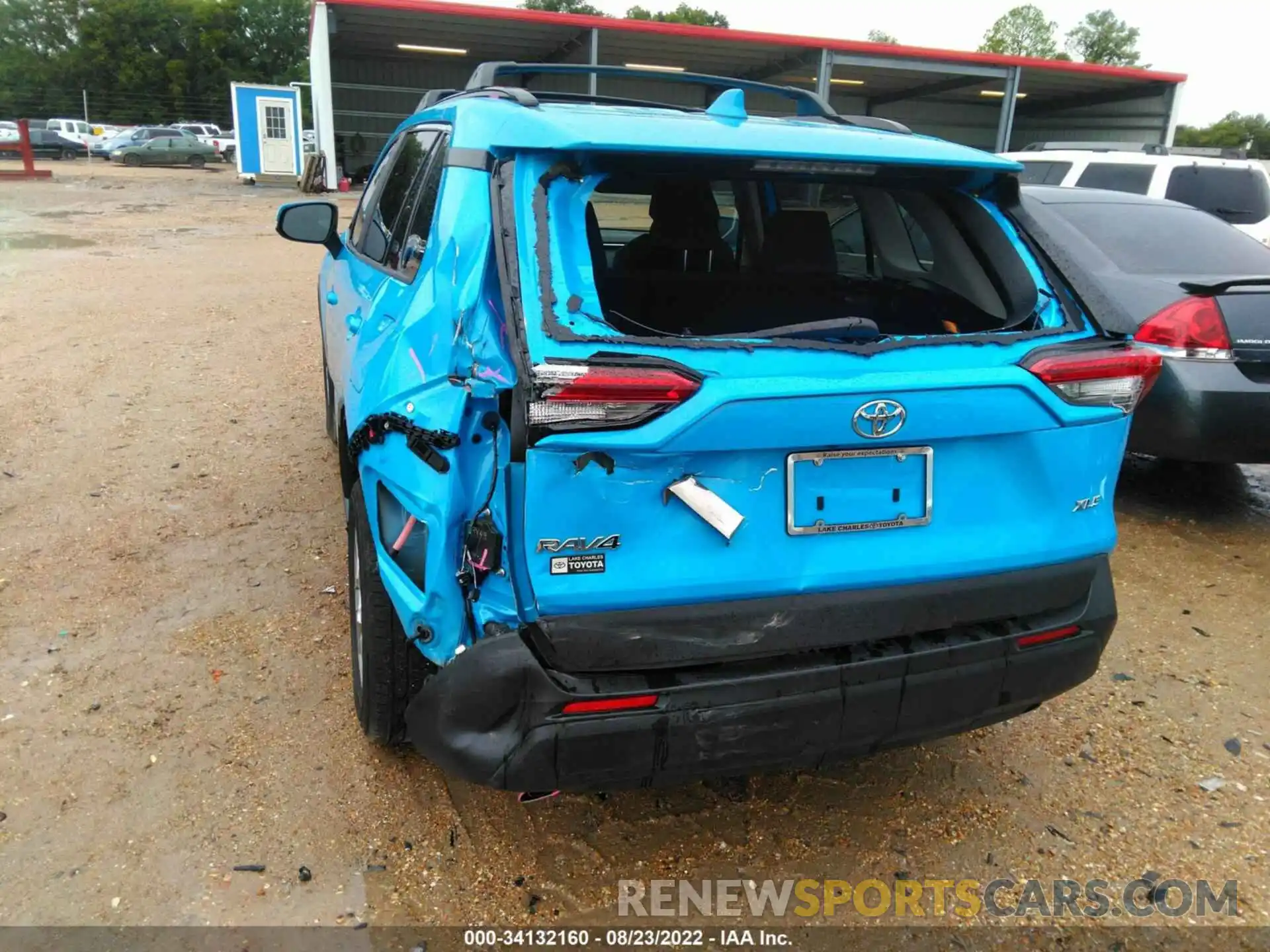 6 Photograph of a damaged car 2T3W1RFV7MW161378 TOYOTA RAV4 2021